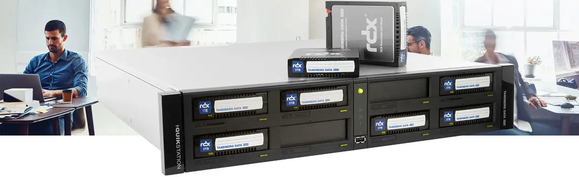 Arquivamento de dados em fitas, equipamento RDX QuikStation da Tandberg Data