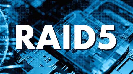 RAID 5, com apenas três hard disks as informações estarão mais seguras