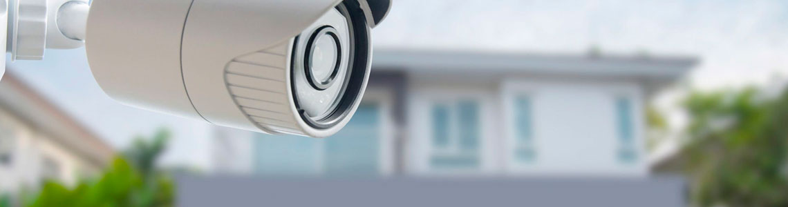 Sistemas de câmeras IP de segurança para condomínios, edifícios e residências