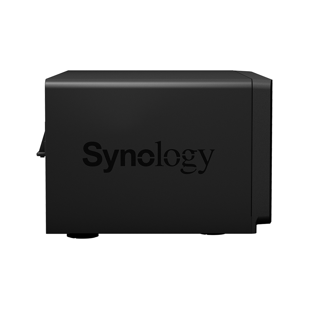 DS1821+ 64TB Synology DiskStation - Storage NAS 8 baias p/ HDD SATA