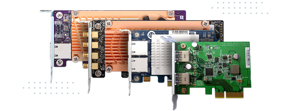 Um servidor de armazenamento expansível com placas PCIe
