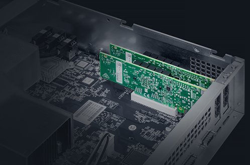 Um NAS Synology com suporte para conexão 10GbE e cache SSD M.2
