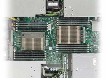 Um servidor Intel Xeon multi processado